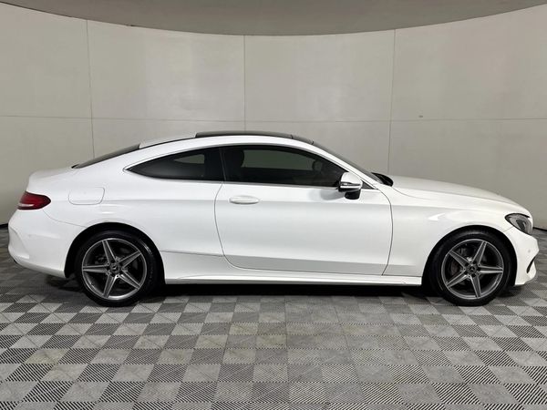 2017-Mercedes-Benz-C-Class-C-200-Coupe-Auto image:12