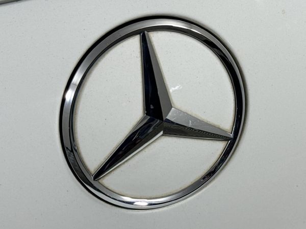 2017-Mercedes-Benz-C-Class-C-200-Coupe-Auto image:8