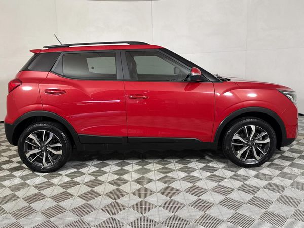 2022-Mahindra-XUV-300-12T-W8 image:17
