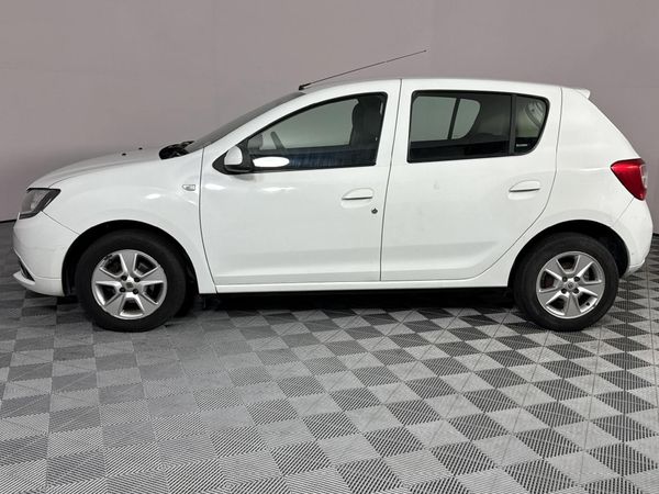 2014-Renault-Sandero-900T-Dynamique image:19