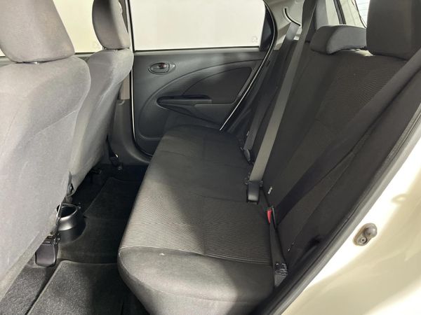 2017-Toyota-Etios-15-XS-5-dr image:3