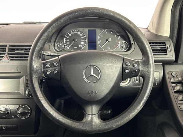 2010-Mercedes-Benz-A-Class-A-180-Elegance-Auto image:12