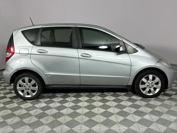 2010-Mercedes-Benz-A-Class-A-180-Elegance-Auto image:18