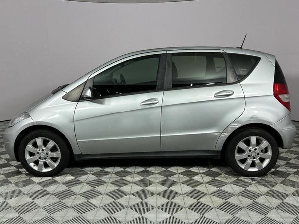 2010-Mercedes-Benz-A-Class-A-180-Elegance-Auto image:20