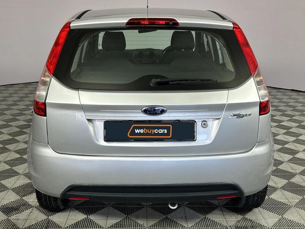 2013-Ford-Figo-14-Ambiente image:17