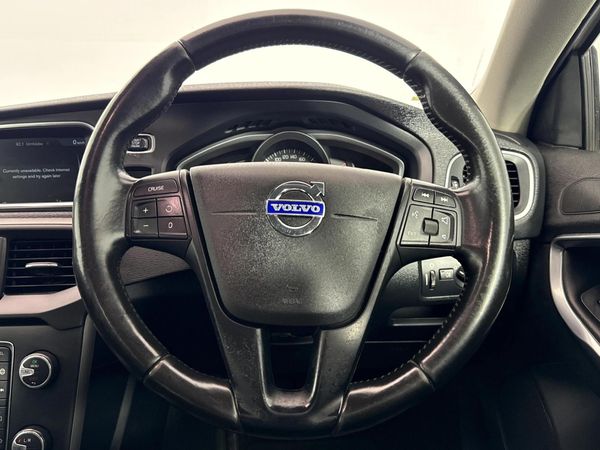 2015-Volvo-V40-T4-Elite-Auto image:12