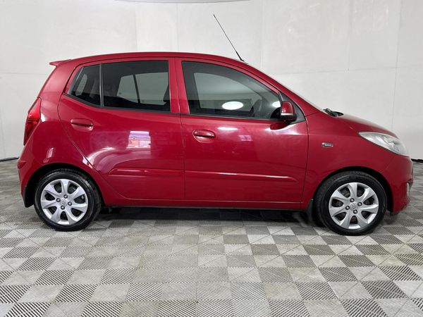 2017-Hyundai-i10-11-GLS-Motion image:16