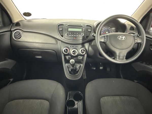 2017-Hyundai-i10-11-GLS-Motion image:1