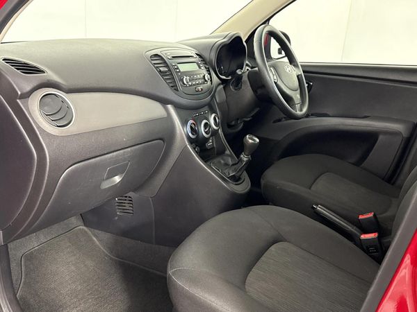 2017-Hyundai-i10-11-GLS-Motion image:8