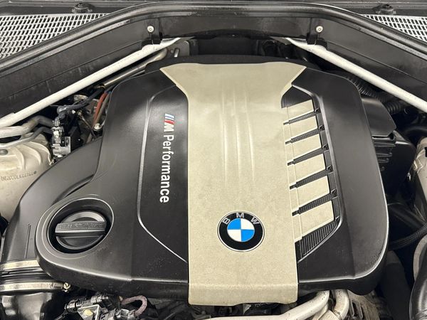 2013-BMW-X6-M50d image:13