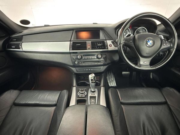 2013-BMW-X6-M50d image:1