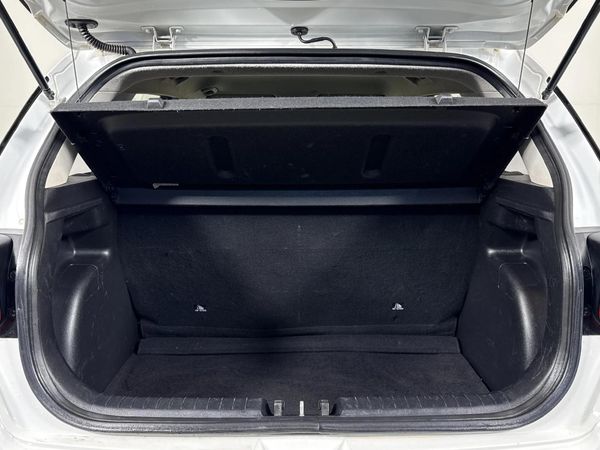 2020-Hyundai-Venue-10-TGDI-Fluid image:13