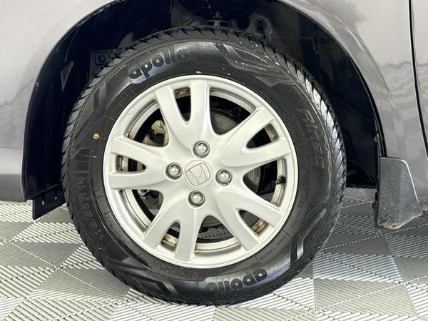 2018-Honda-Brio-12-Comfort-5-dr image:4