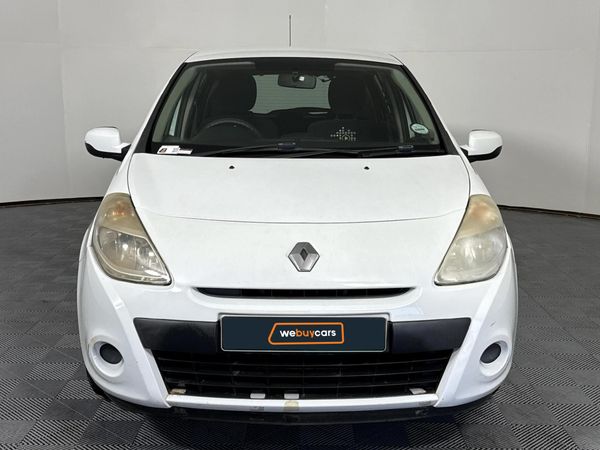2013-Renault-Clio-III-16-Yahoo-5-dr image:14