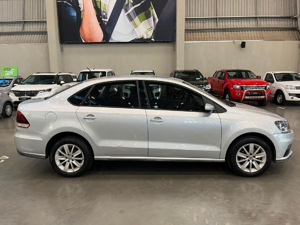 2022-Volkswagen-Polo-GP-14-Comfortline image:1
