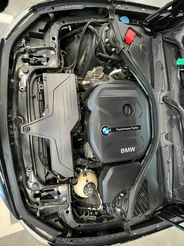 2019-BMW-1-Series-118i-5-dr-Edition-Sport-Line-Shadow-Auto image:12