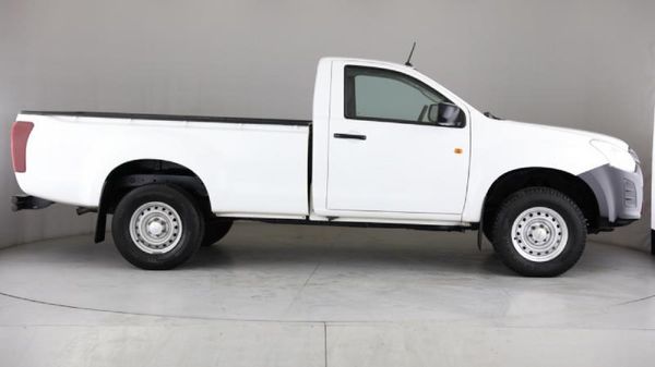 2021-Isuzu-D-Max-250C-Fleetside-Single-Cab image:11