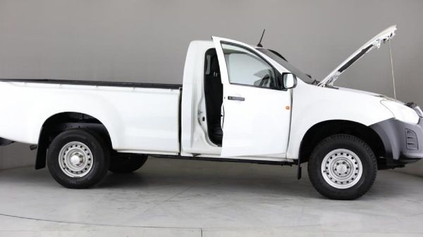 2021-Isuzu-D-Max-250C-Fleetside-Single-Cab image:19