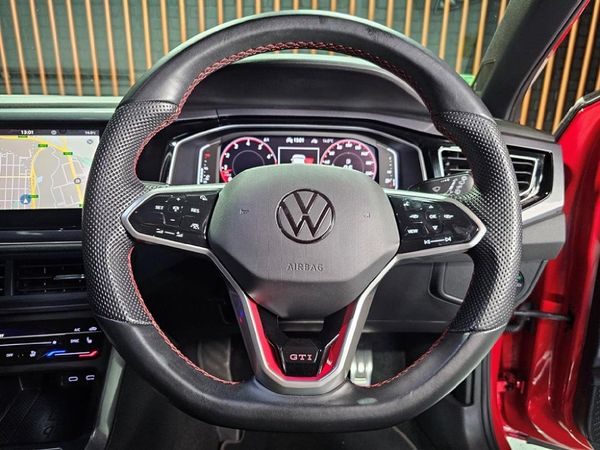 2022-Volkswagen-Polo-20-GTI-Auto-147kW image:10
