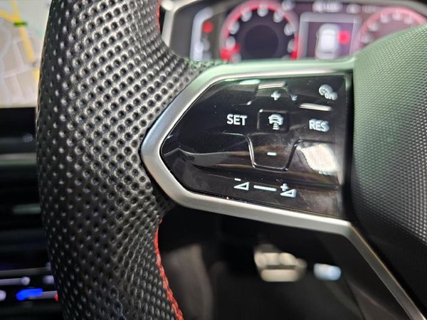 2022-Volkswagen-Polo-20-GTI-Auto-147kW image:15