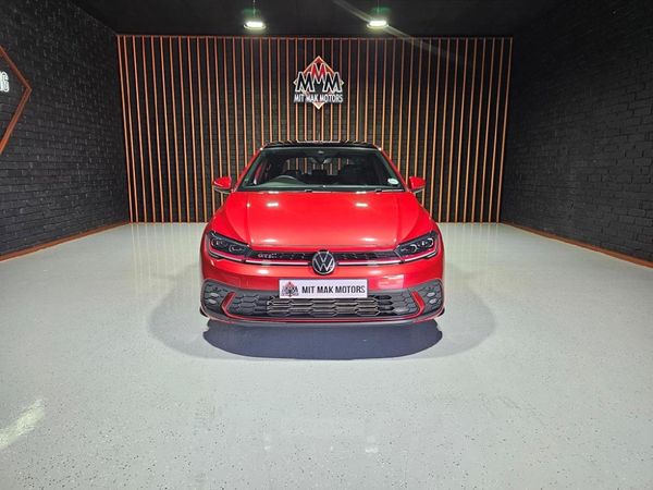 2022-Volkswagen-Polo-20-GTI-Auto-147kW image:1