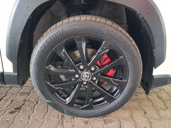 2024-Toyota-Corolla-Cross-18-GR-S-Hybrid image:5