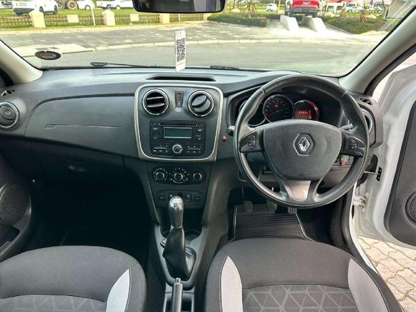 2016-Renault-Sandero-900T-Dynamique image:15