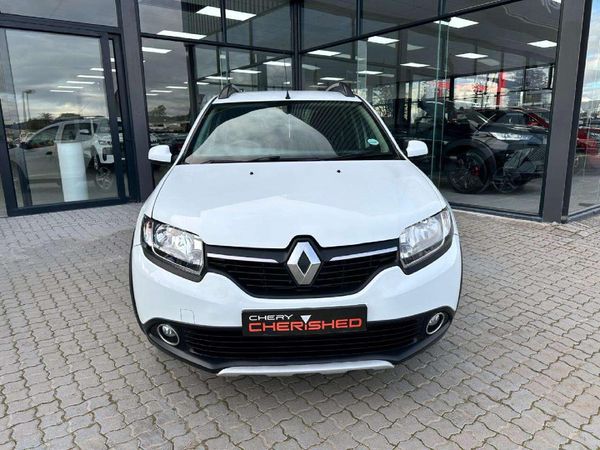 2016-Renault-Sandero-900T-Dynamique image:1