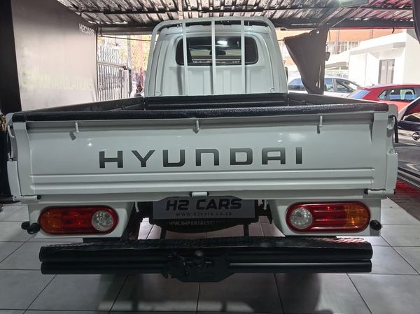 2017-Hyundai-H100-Bakkie-26D image:3