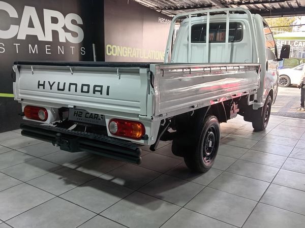 2017-Hyundai-H100-Bakkie-26D image:4