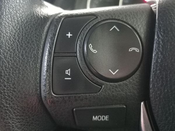 2021-Toyota-Corolla-Quest-18-Prestige-Auto image:8
