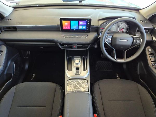 2026-Haval-Jolion-15T-City-Plus-DCT image:8