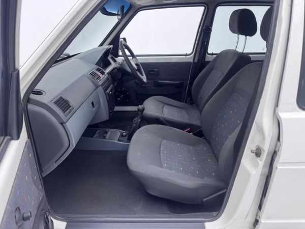 2004-Volkswagen-Citi-16i-Chico image:6