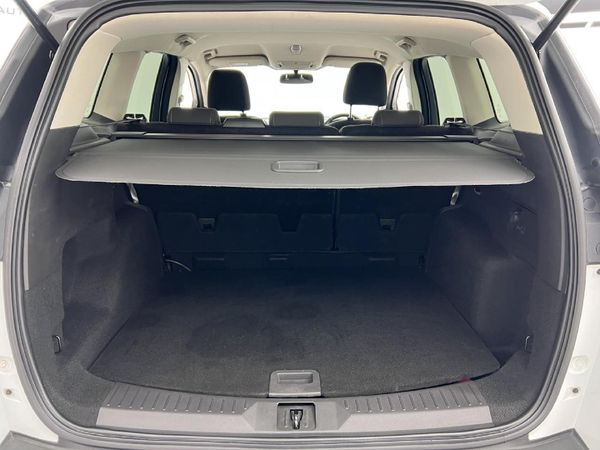 2015-Ford-Kuga-15-EcoBoost-Ambiente image:10