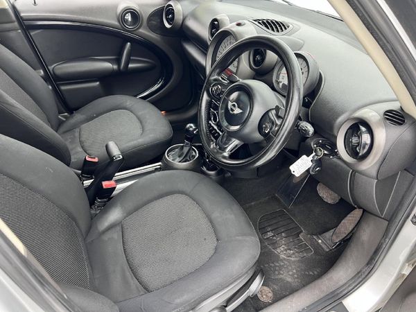 2012-MINI-Countryman-Cooper-Auto image:14