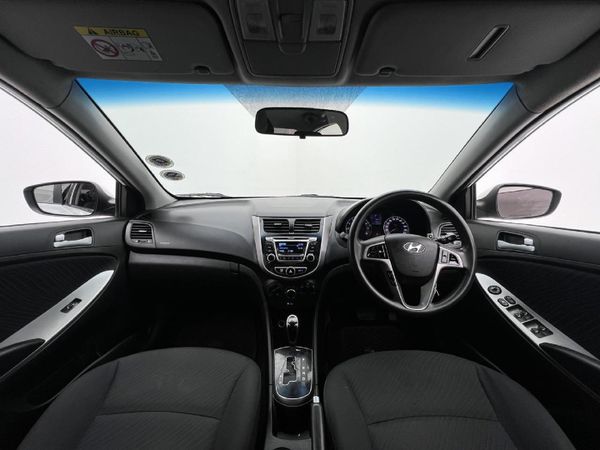 2017-Hyundai-Accent-16-GLS-Fluid-Auto image:8