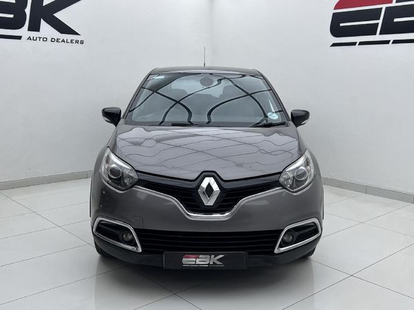 2015-Renault-Captur-12T-Dynamique-5-dr-Auto-88kW image:1