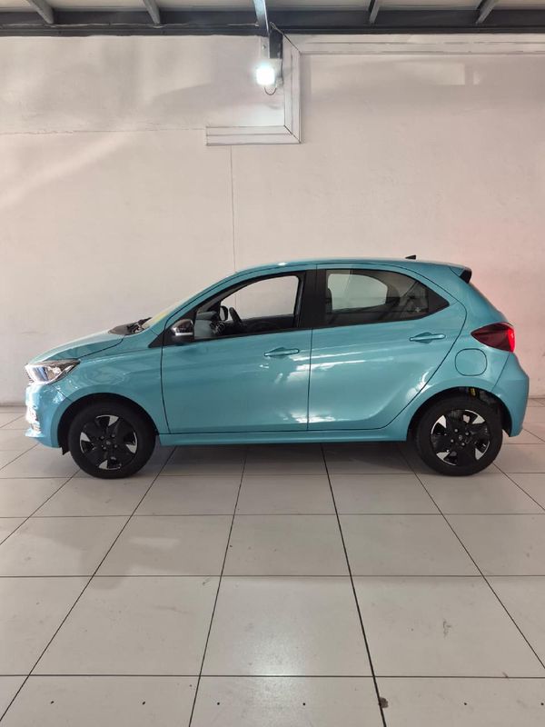 2026-TATA-Tiago-12-XT image:3