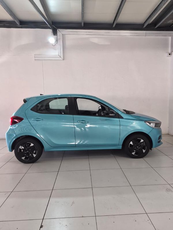 2026-TATA-Tiago-12-XT image:8