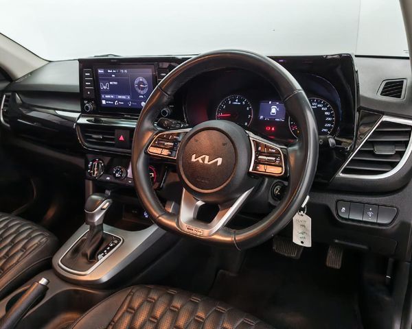 2023-Kia-Seltos-16-EX-Auto image:18
