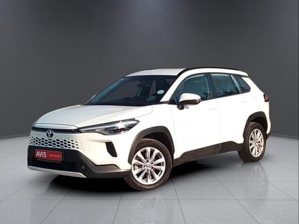 2025-Toyota-Corolla-Cross-18-XS image:2