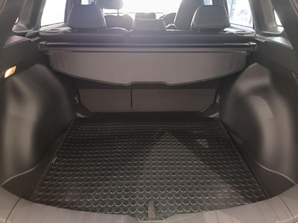 2023-Toyota-Corolla-Cross-18-XI image:12