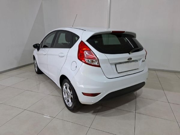 2016-Ford-Fiesta-15-TDCi-Trend-5-dr image:2
