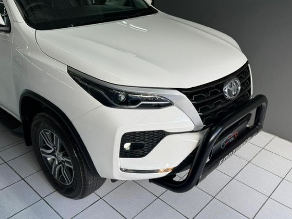 2022-Toyota-Fortuner-24-GD-6-Raised-Body-Auto image:24
