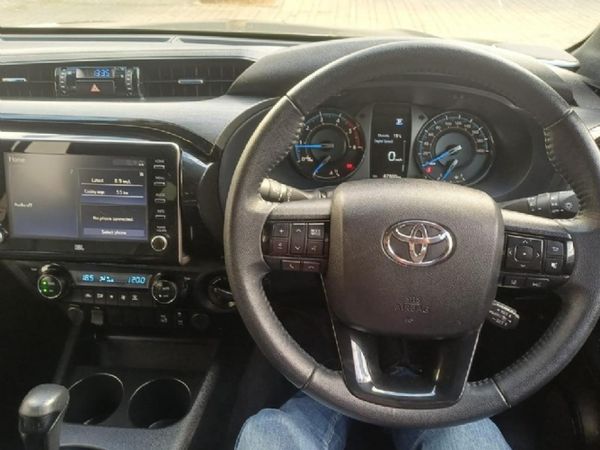 2023-Toyota-Hilux-28-GD-6-Raised-Body-Legend-4x4-Auto-Double-Cab image:12