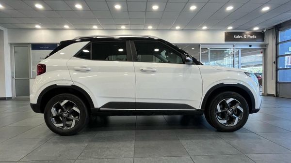 2022-Hyundai-Venue-10-TGDI-Fluid-Auto image:7