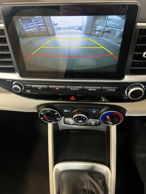 2023-Hyundai-Venue-12-Motion image:10