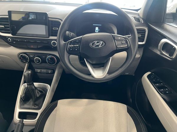 2023-Hyundai-Venue-12-Motion image:20