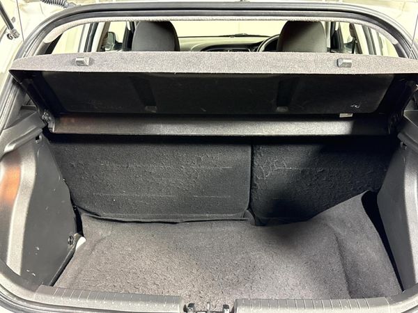 2019-Hyundai-i20-12-Motion image:12
