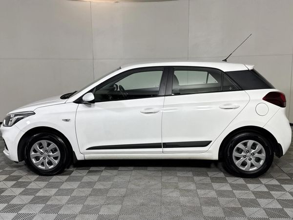 2019-Hyundai-i20-12-Motion image:17